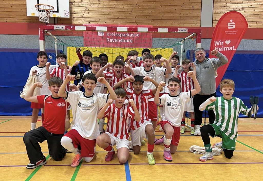 Kreissparkasse-Ravensburg Cup beim FC Wangen mit 40 Teams